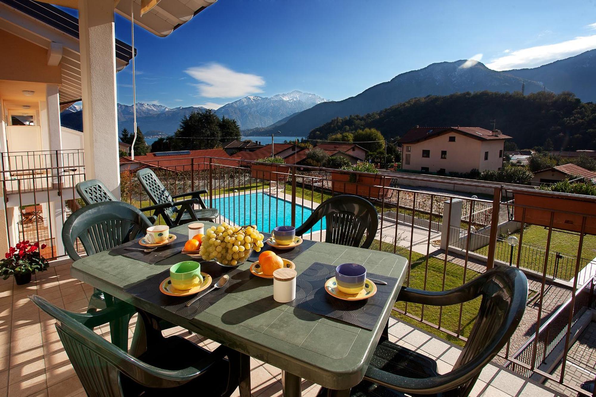 4 Village Centre Lenno Homes With Pool-By Italian Apartments Rum bild