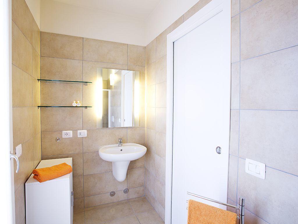 4 Village Centre Lenno Homes With Pool-By Italian Apartments Terraze, Spese, Sopra Spese, Spese II Exteriör bild